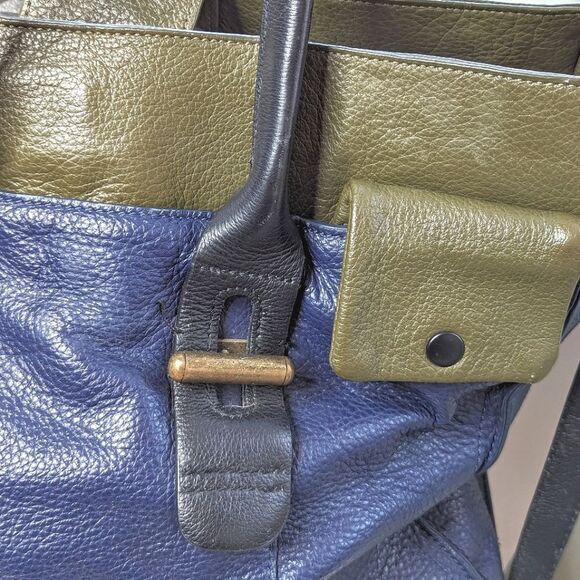 Kelsi Dagger Blue and Olive Tote Bag - Picture 7 of 15